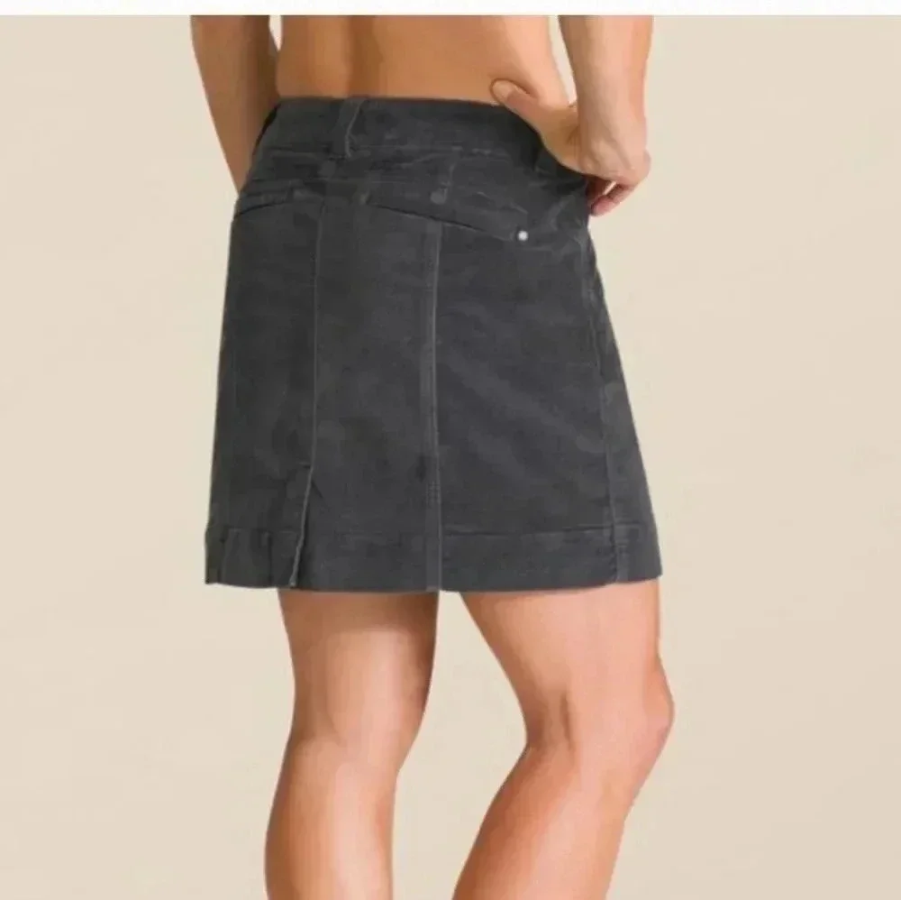 Athleta Roseville Flint Dark Grey Velvet Mini Skirt(8)